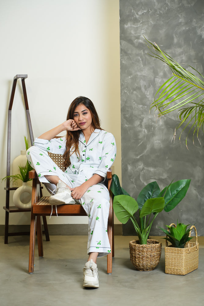 Load image into Gallery viewer, 4 LEAF CLOVER