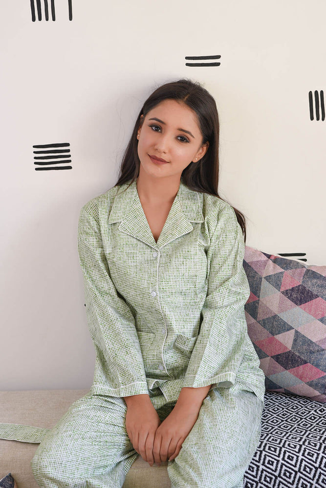 Load image into Gallery viewer, GREEN AESTHETIC - TWINNING PAJAMA SET
