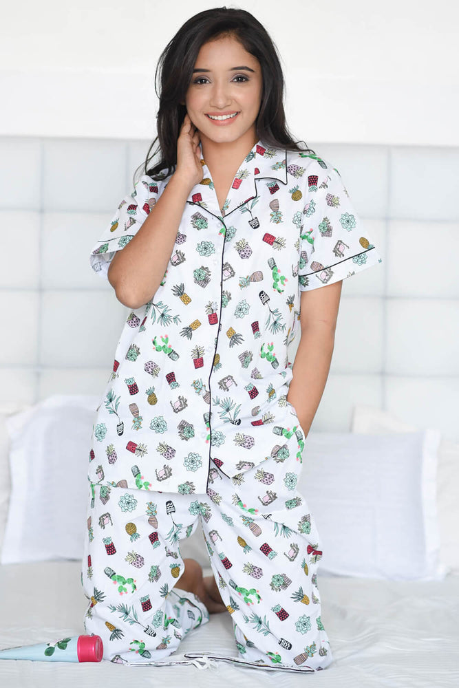 Load image into Gallery viewer, PINE AND THORNS