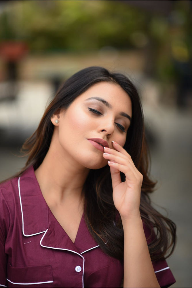 Load image into Gallery viewer, Maroon Notched Collar Cotton