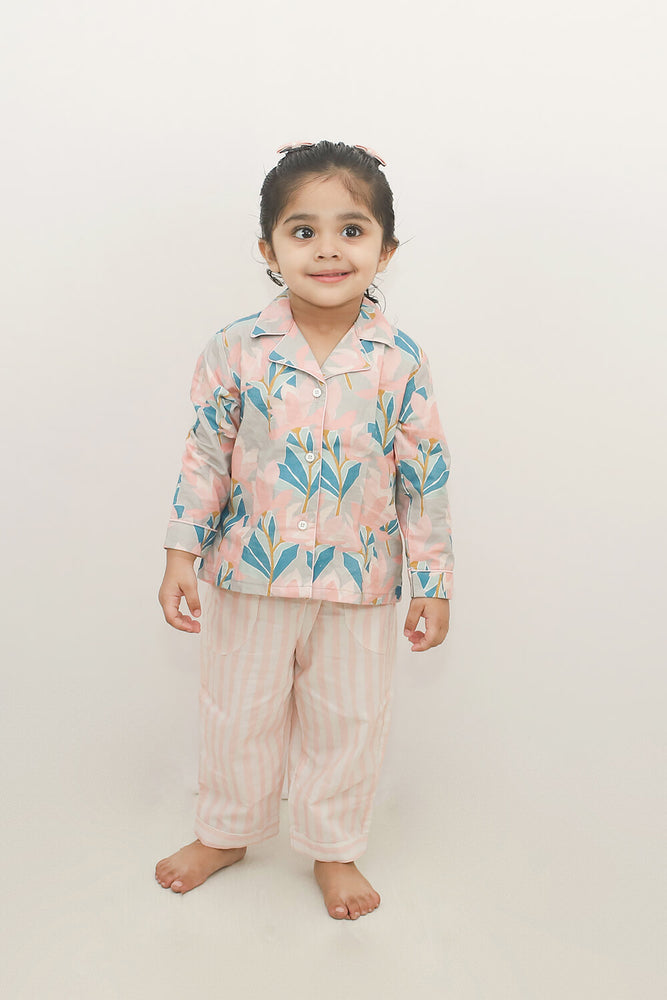 Load image into Gallery viewer, FLOWER GIRL: MINI