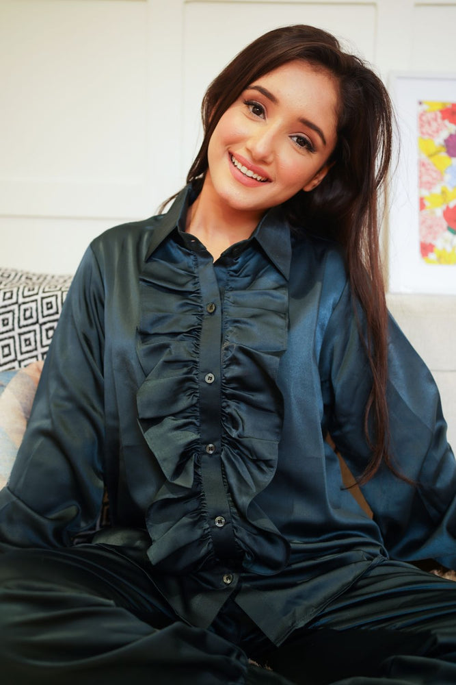 Load image into Gallery viewer, RUFFLED LUXE SATIN