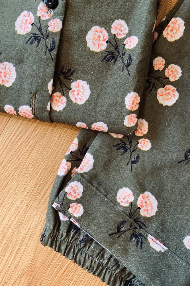 Load image into Gallery viewer, OLIVE FLORAL MINI