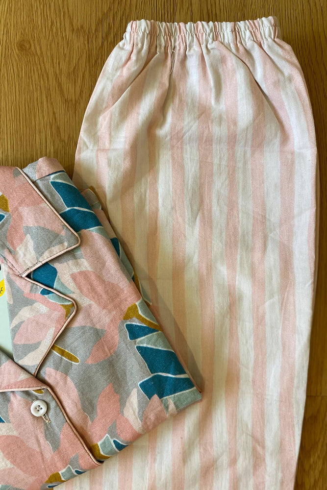 Load image into Gallery viewer, FLOWER GIRL: MINI