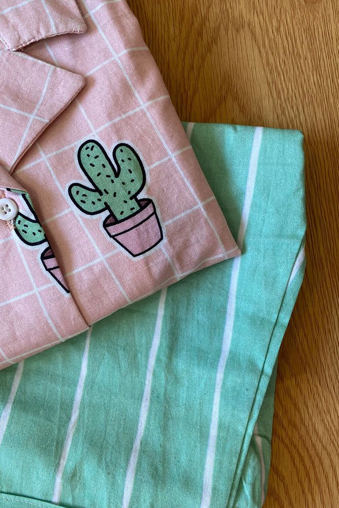 Load image into Gallery viewer, CHECK STRIPED CACTUS : MINI