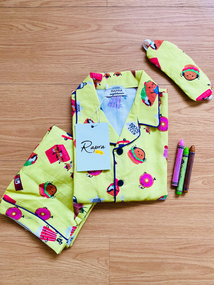 Load image into Gallery viewer, SOCIAL VEGAN CLUB - TWINNING PAJAMA SET