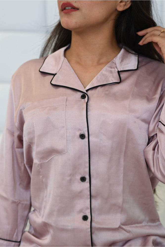 Load image into Gallery viewer, Blush Pink Notched Collar Satin

