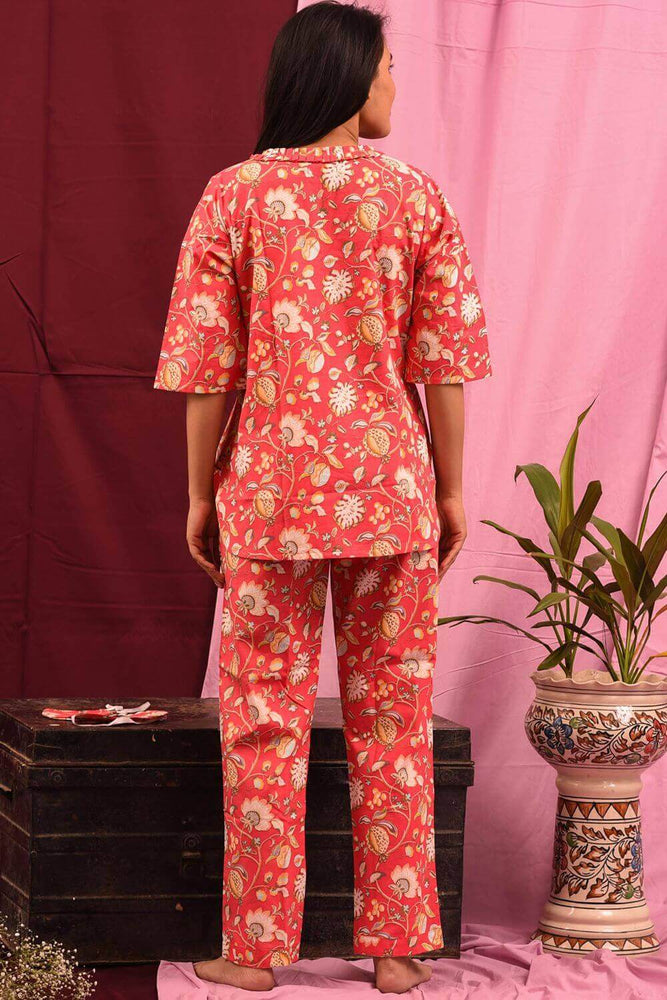 Load image into Gallery viewer, CHERRY RED FLORAL PLEATED V NECK SET
