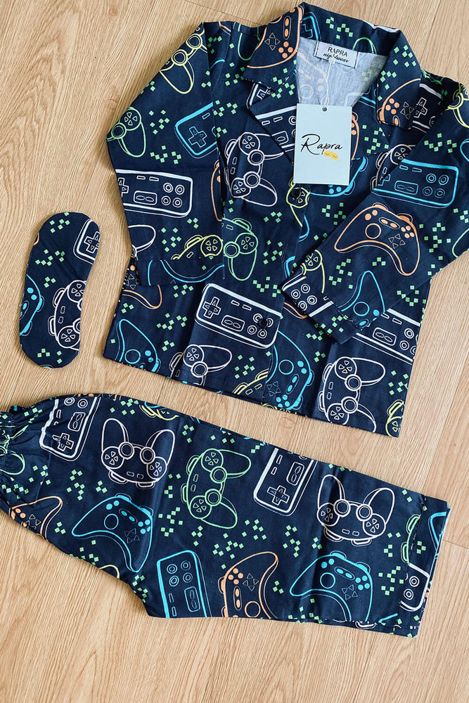 Load image into Gallery viewer, PLAY STATION - TWINNING PAJAMA SET
